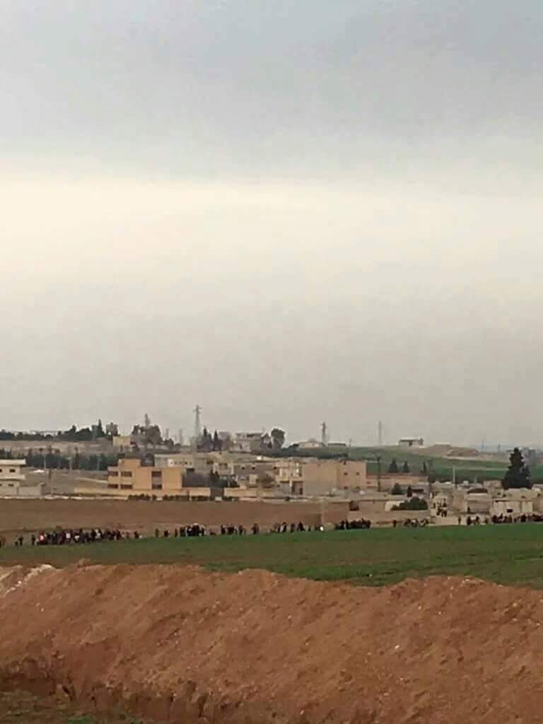 Raqqa_SL's tweet photo. #Raqqa Photo for the people of #EynArros south of #TalAbayd start to flee the area Due the Clashes between #IS & YPG https://t.co/0uBxQKb3DE
