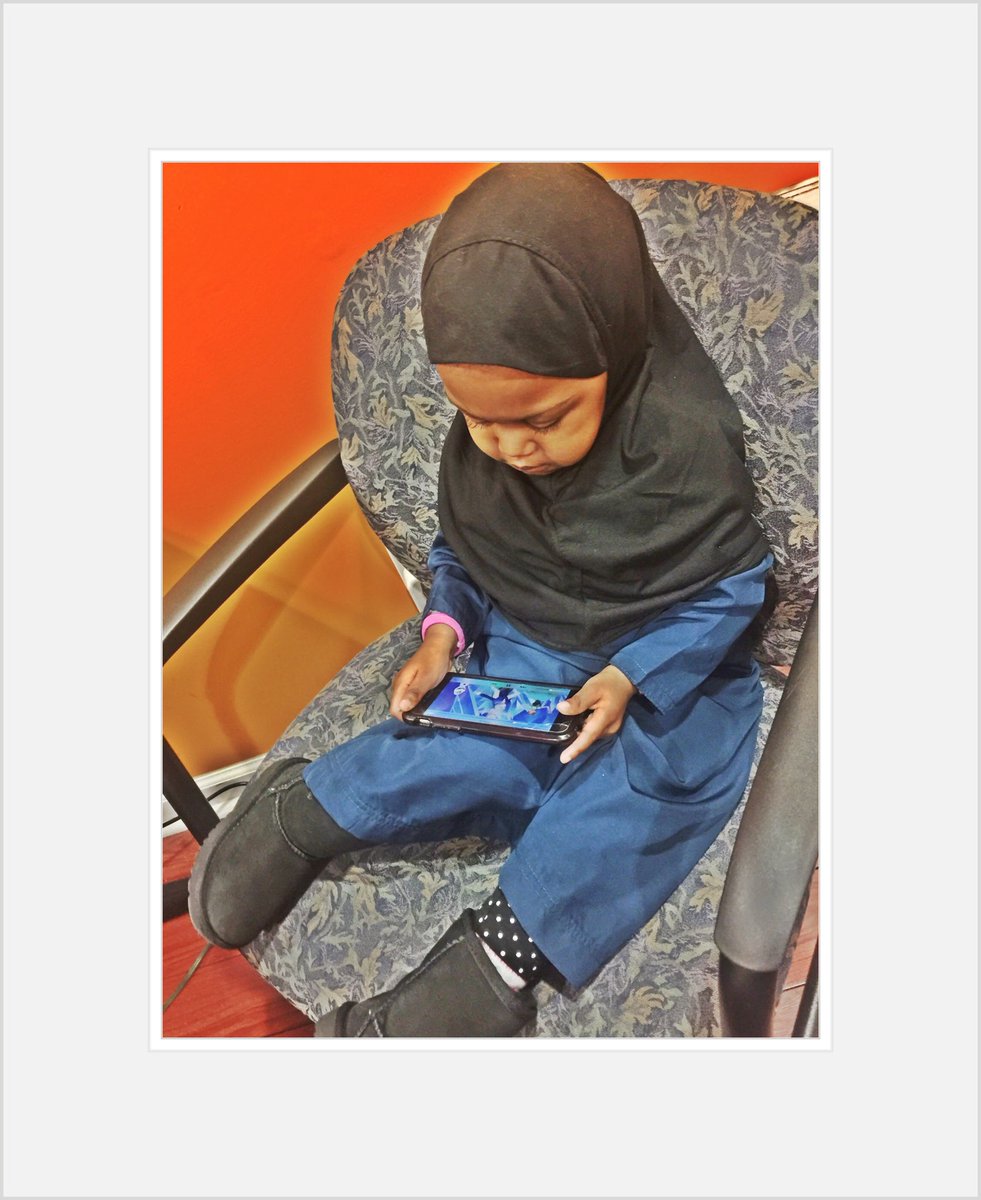 prada3200's tweet image. #Daught😍☺️😅 My Lil Pretty Muslimah🎀 #CoveredGurl #DdTweet
