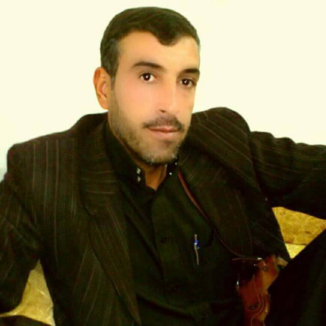 HussamEesa's tweet photo. #Raqqa #ISIS Executed Khaled Ragheb al-Bashir in the #Attack they make on #TalAbayd and they cut his head #Syria https://t.co/FzB70BGLTU