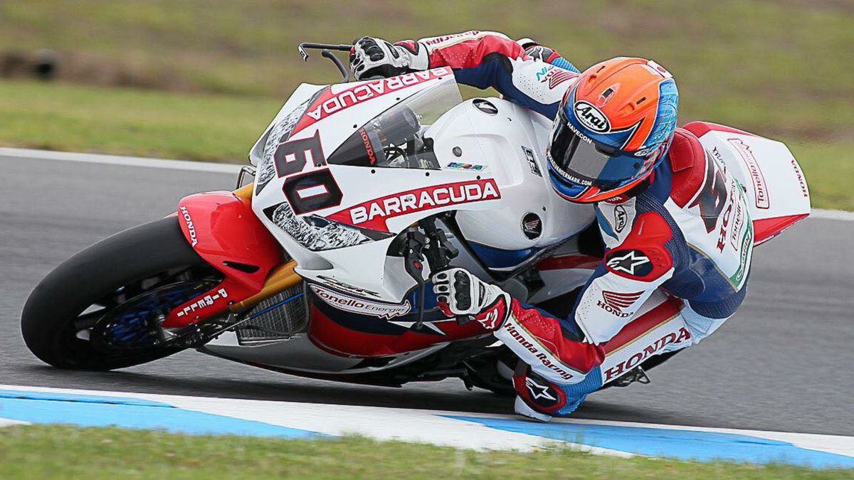 EYBIS_25's tweet photo. I remember @mickeyvdmark, riding with us, @EYBIS_25 @AIAPortimao with his STK 600 in 2010 ... #futureworldchampion https://t.co/ToUjdA2TzP