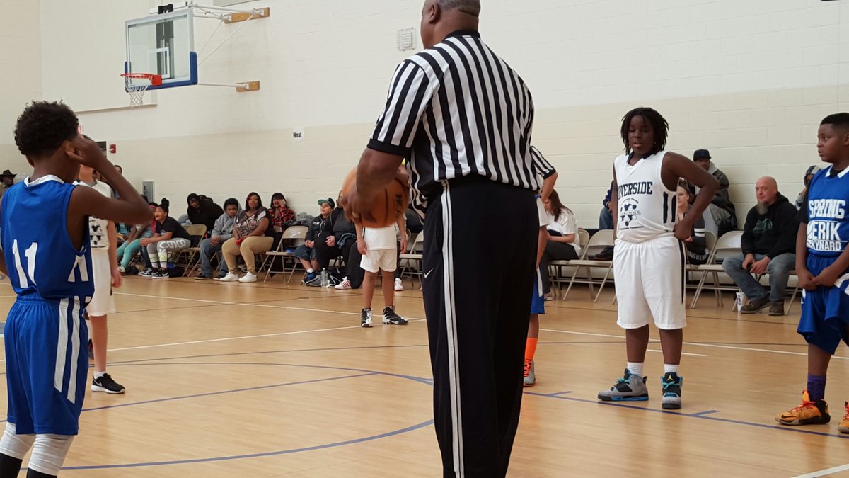 TACKLEtoledo's tweet photo. Great day of basketball at riverside team tackle vs spring#TPSPROUD!!!!#alwayskidsfirst!!!#community!!! https://t.co/p3vpXdF2FI