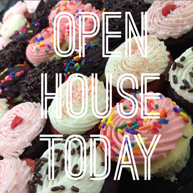 AxisWestCampus's tweet photo. We've got some sweet treats from @HeyCupcakeATX here for the Open House today! 😍🙌🏼 #liveaxis #heycupcake #axiswest https://t.co/NRIKbS8gHf