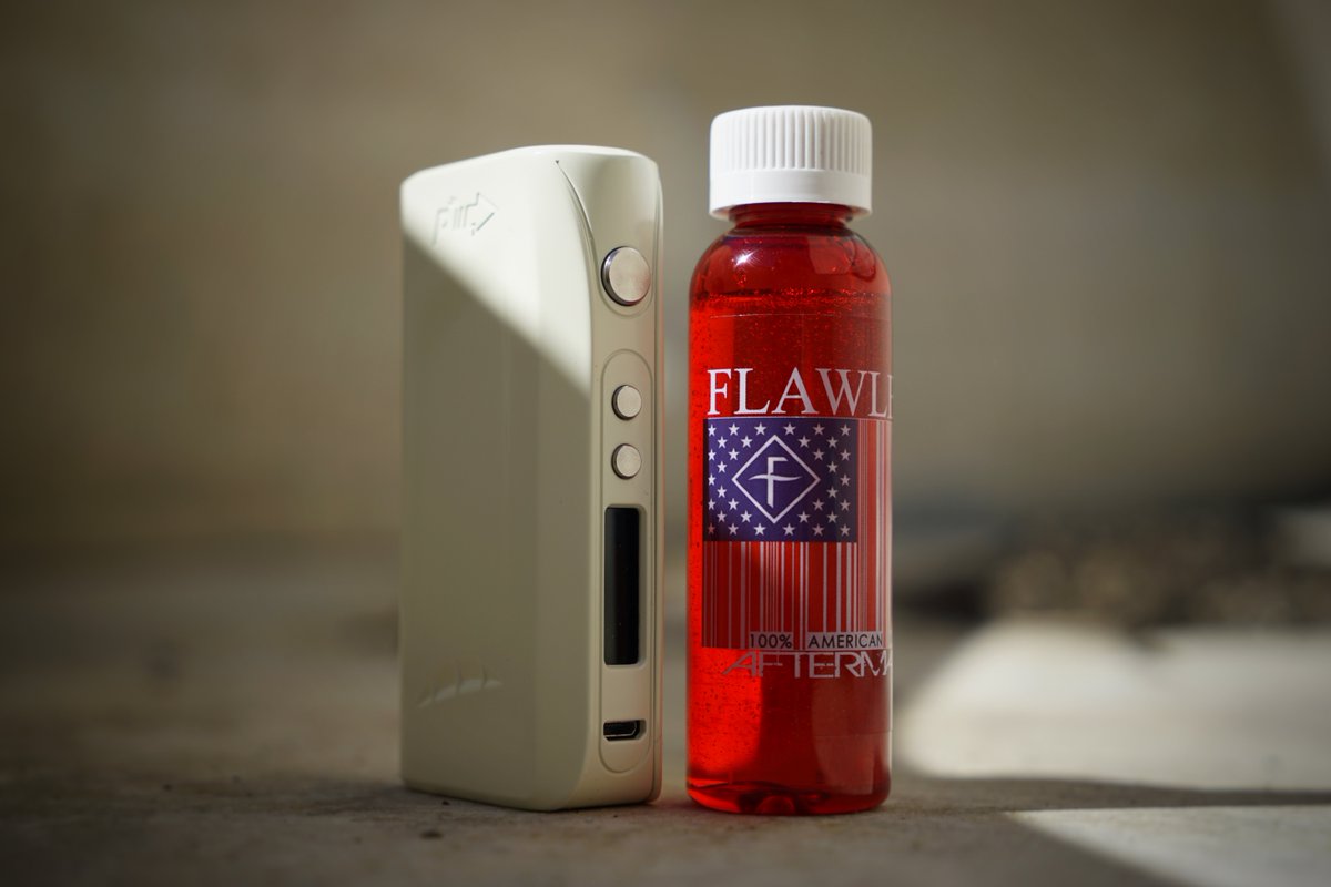 vapethisba's tweet photo. IPV5 - FLAWLESS AFTERMATH - Check Us Out Online #vape https://t.co/QqYU7RxICK