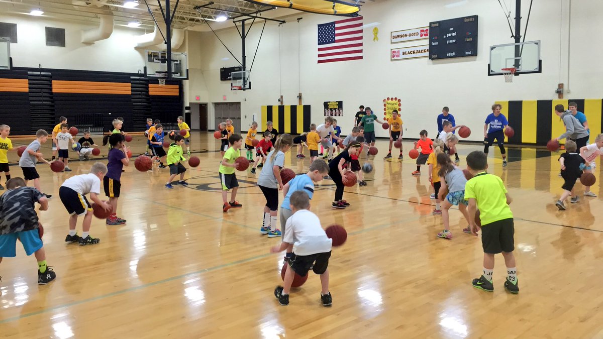 Blackjacks_DB's tweet photo. K-2 Basketball this morning led by the Boys Basketball team! #GoBLACKJACKS https://t.co/eTbqhdzfRz