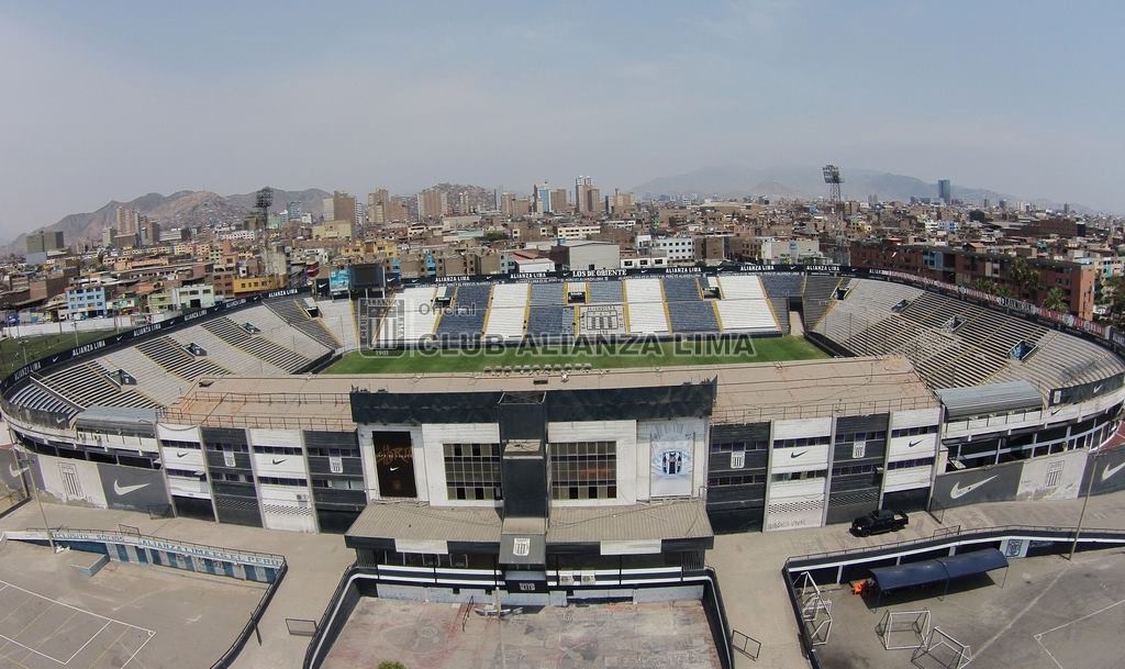 ClubALoficial's tweet photo. A las 4.00 pm se abrirán las puertas del Estadio para el duelo @ClubALoficial - @clubscristal #ALlenarMatute https://t.co/bqIhRTe3Jk