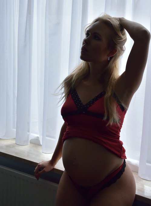 iedereen nog een fijn weekend! https://t.co/mMkM65yB4U<a href="/tag/selfie"class="tags"><span>#selfie</span></a><a href="/tag/microbikini"class="tags"><span>#microbikini</span></a>