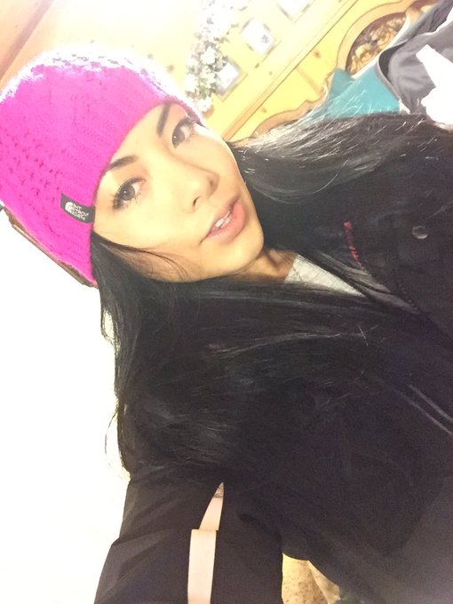 Im a sexy snow bunny 💕😋 https://t.co/PNlS2mNN3o