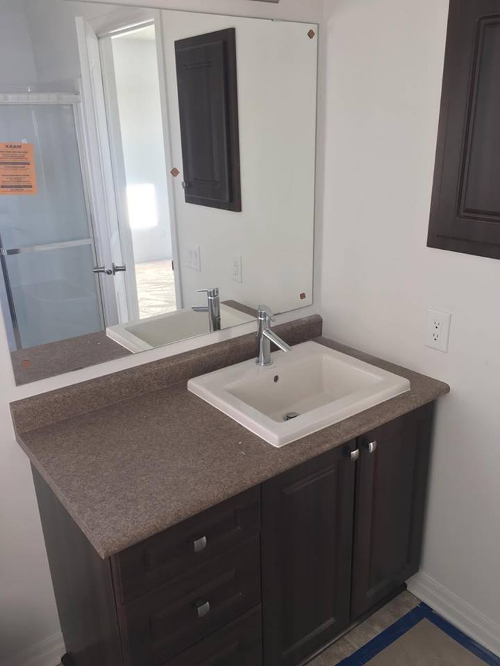ClaridgeBWT's tweet photo. B30-172 #Progress: Another Zenith townhome having finishes installed in preparation for its new owners!
#Kanata https://t.co/CaILK8ydmS