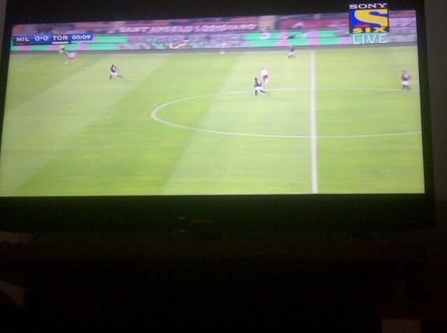 DfPlp's tweet photo. Sdh kick off... Forza milan #MilanTorino https://t.co/cYUELNU94Z