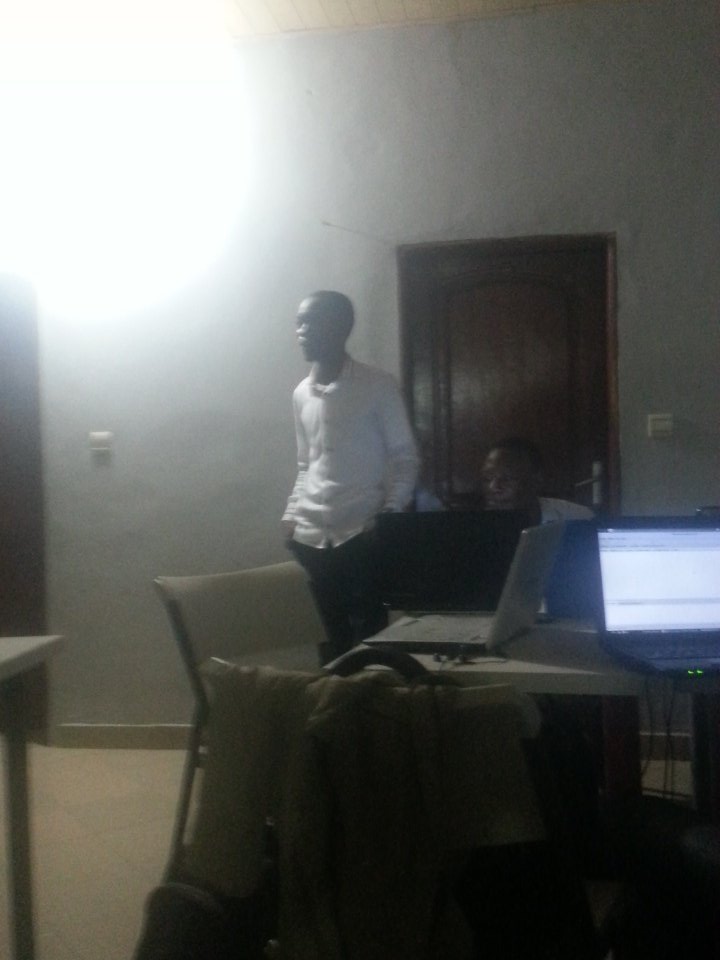 ayenadedgar's tweet photo. #CodeByNigth présentation de #Tekxl par @Boris_Koumondji https://t.co/weQWLaBHAt