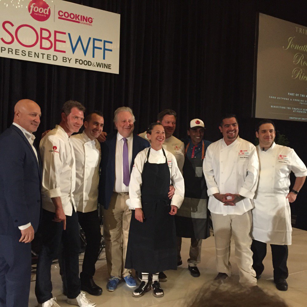 baltzco's tweet image. Tribute dinner honoring @chefjwaxman #chefpower @MarcusCooks #SOBEWFF 🎉