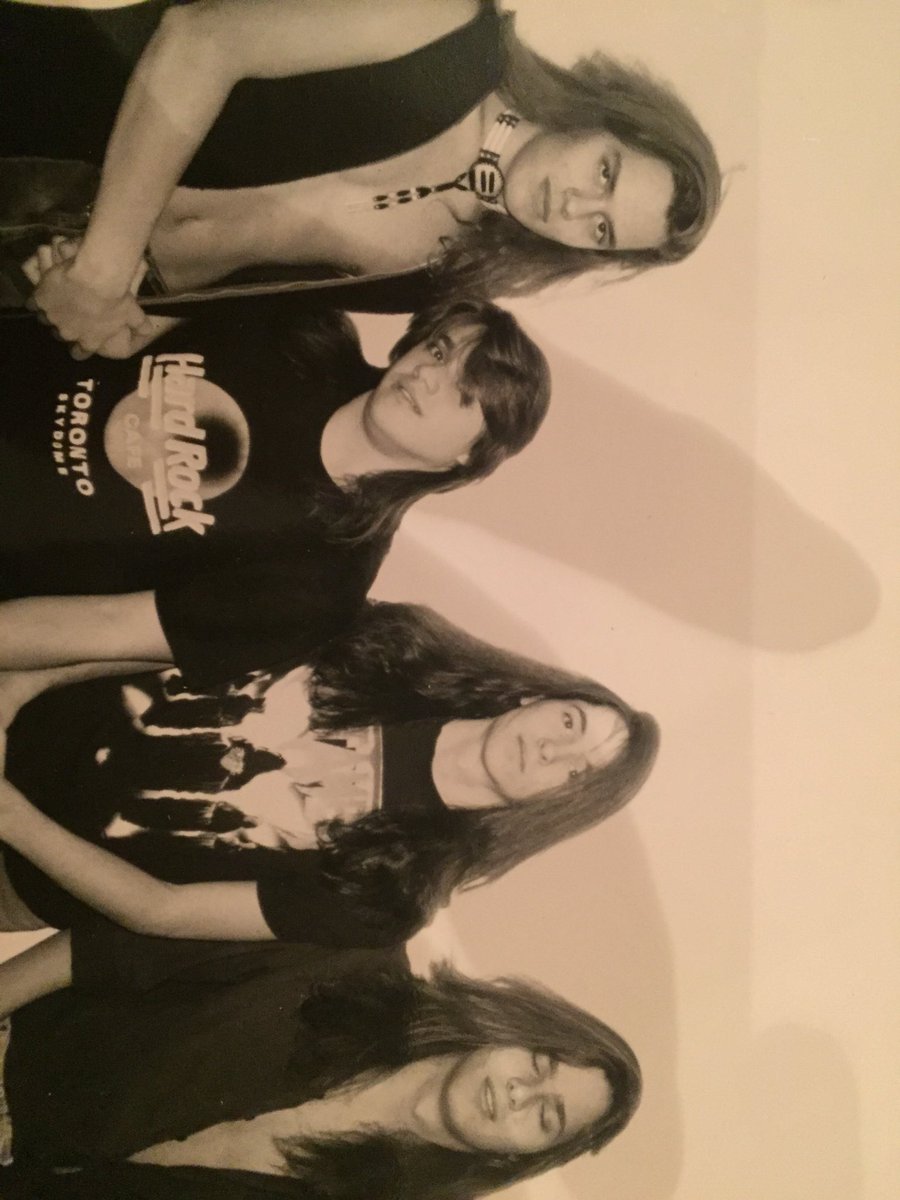 allisonnystrom's tweet photo. I married a rockstar @nystrom73 of Crimson Flare. #Throwback #rockstars https://t.co/cGNAYO0b1B