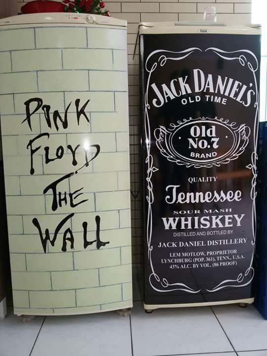 warriormartynez's tweet photo. Pure whiskey. Gustan https://t.co/XC4z5A1q9l