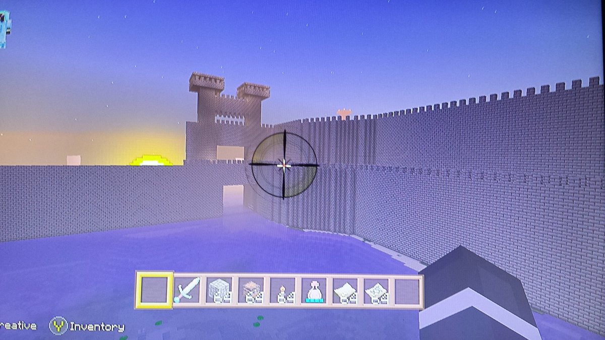 ProMchnRT's tweet image. The gate house