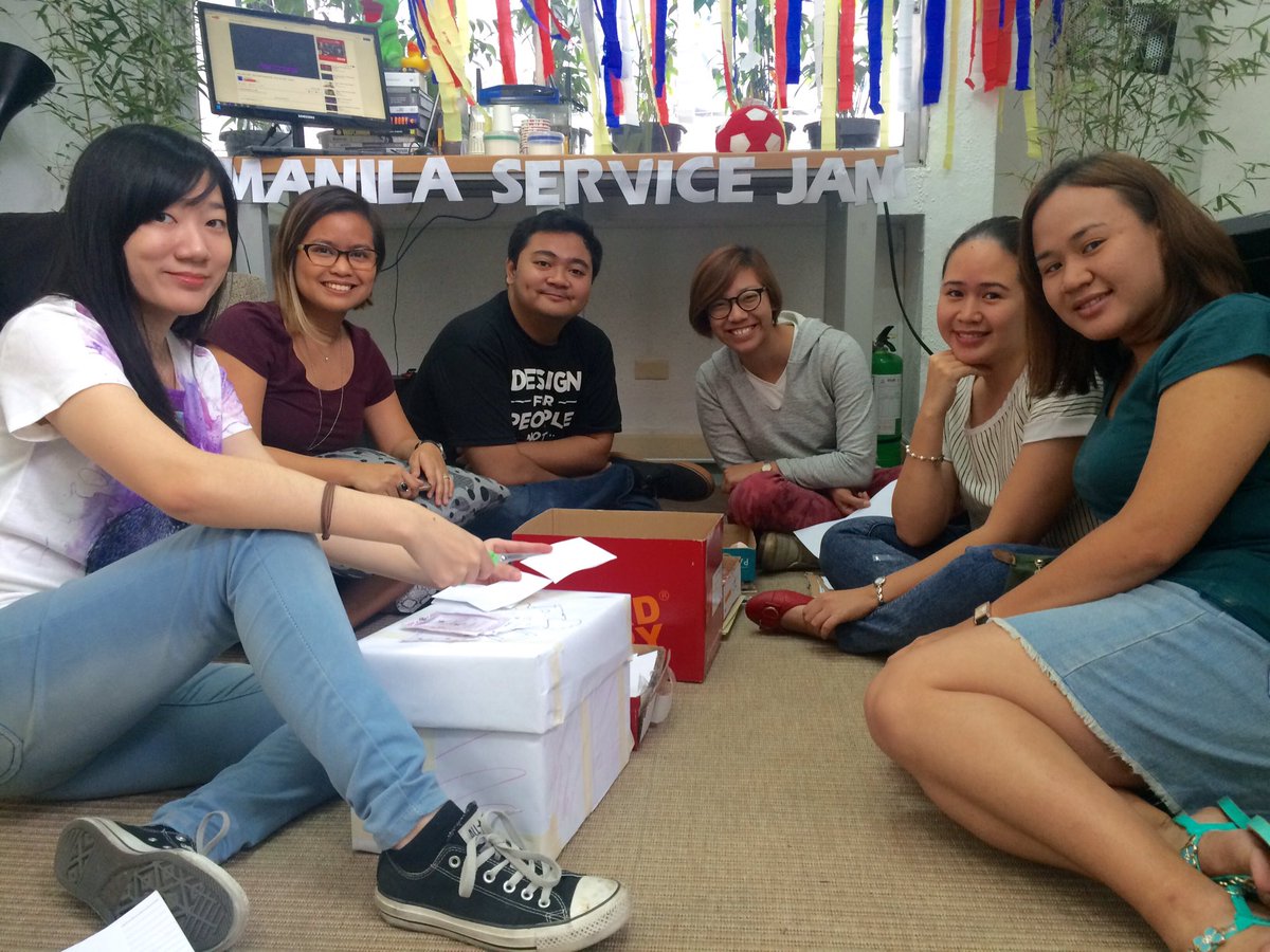 Kicking off the third day of Manila Service Jam with prototyping #GSJAM #MNLServiceJam