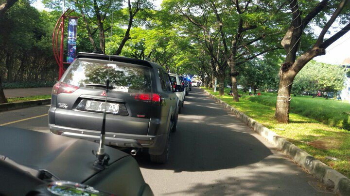 POCIndonesia's tweet photo. #POCIndonesia sedang line up. Yuk Mari bergabung bersama kita. @KTBMitsubishi @Modifikasicom https://t.co/aYhzt3GWlv