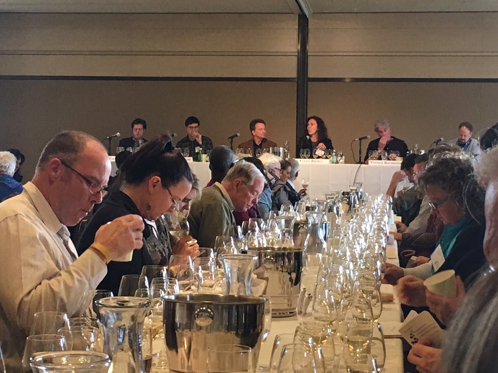 Walter Scott Wines (@walterscottwine) on Twitter photo Watching in awe as @Hawk_Wakawaka walks through the '16 <a href="/ORChardonnay/">ORChardCelebration</a> Seminar. Case Study: Interpreting Chardonnay Watching in awe as @Hawk_Wakawaka walks through the '16 <a href="/ORChardonnay/">ORChardCelebration</a> Seminar. Case Study: Interpreting Chardonnay