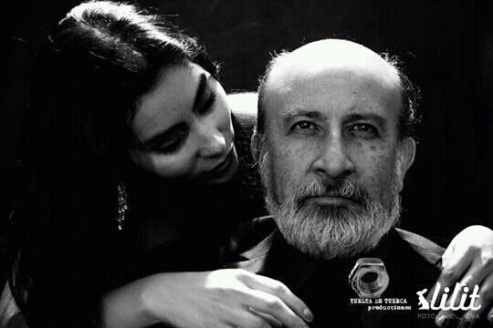 vuelta_detuerca's tweet photo. "Me llamo cómo quieras que me llame" #ADreamIntoADream sala 7 hoy 8pm en @MicroTeatroMex @Luisfre @vaniasisai https://t.co/wtQYphep8O