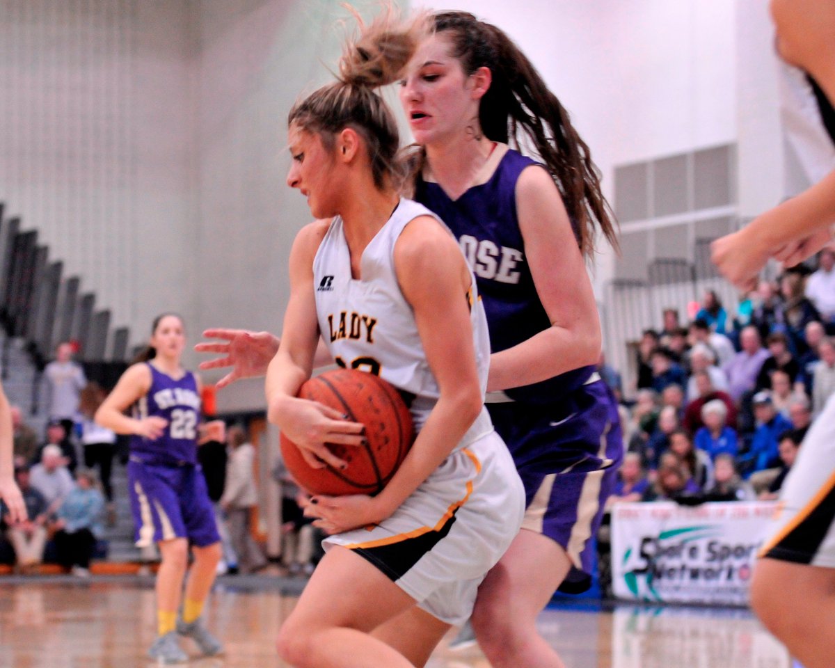 brauntenj's tweet image. @SJVLadyLancers X-factor is @vanessaapinho who's aggressive defense earned her POG honors against in the semis