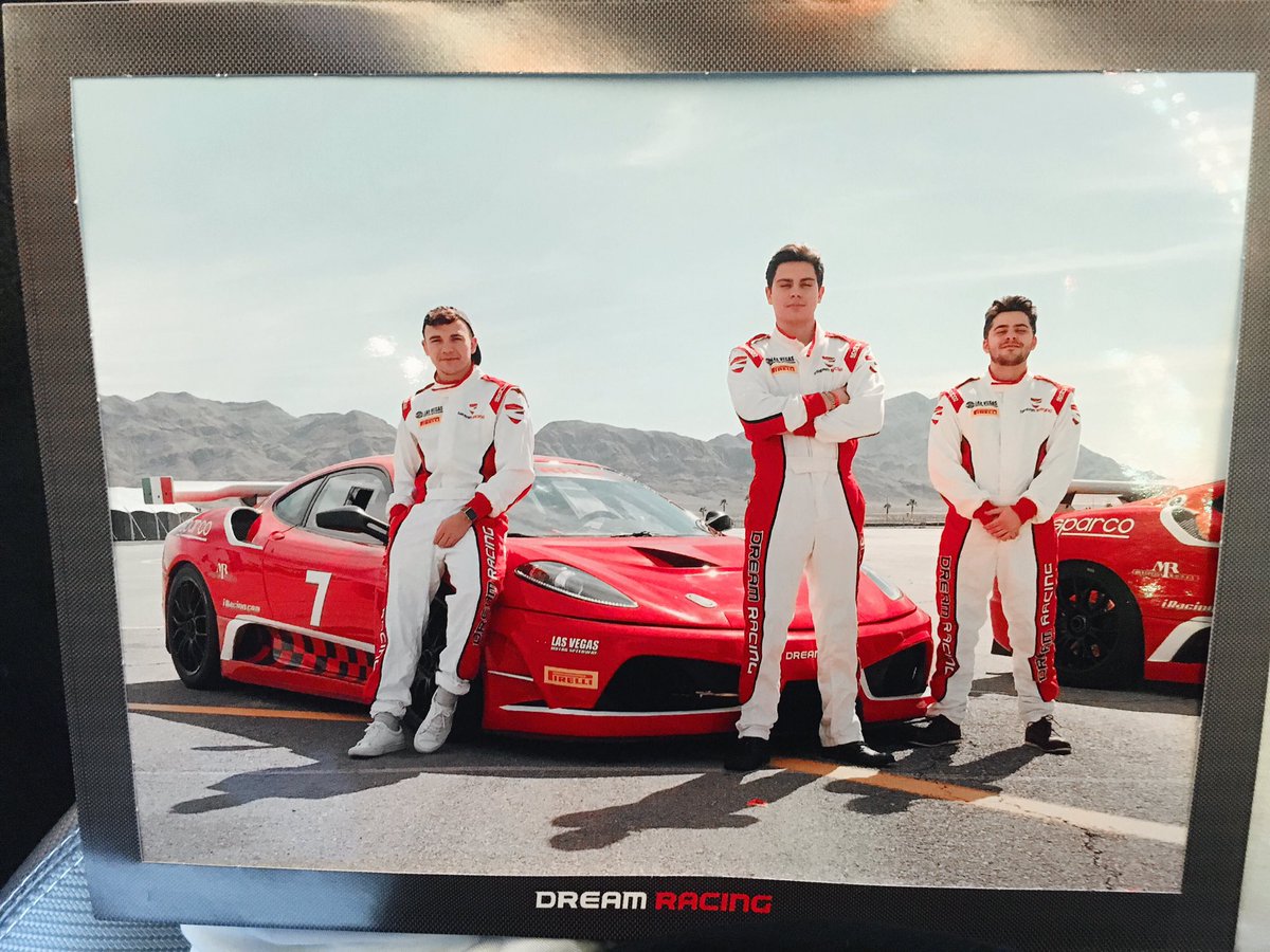 justinliv's tweet image. when you're lowkey racing legends 🏁 @JakeTAustin @DOMtheB0MB