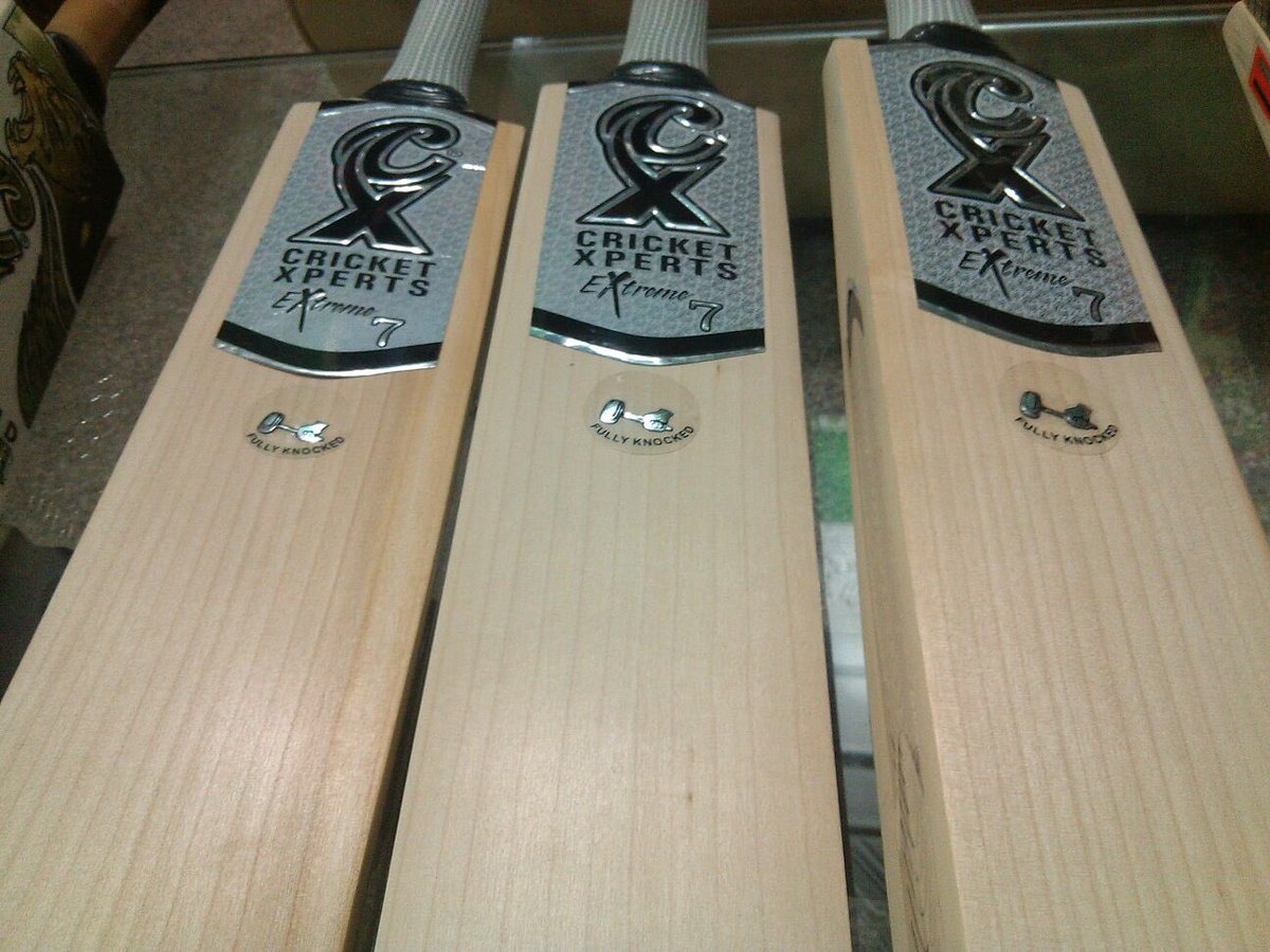 SQSports's tweet photo. More glimpses of the great bats offered by CX! #grains #biggestBats #hugeEdges https://t.co/cPAUbcSPft