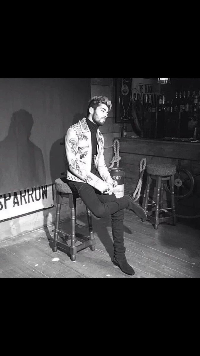 _Inna_Inaczej_'s tweet photo. #PolandIsWaitingForMindOfMine https://t.co/Nv5kb56sgW