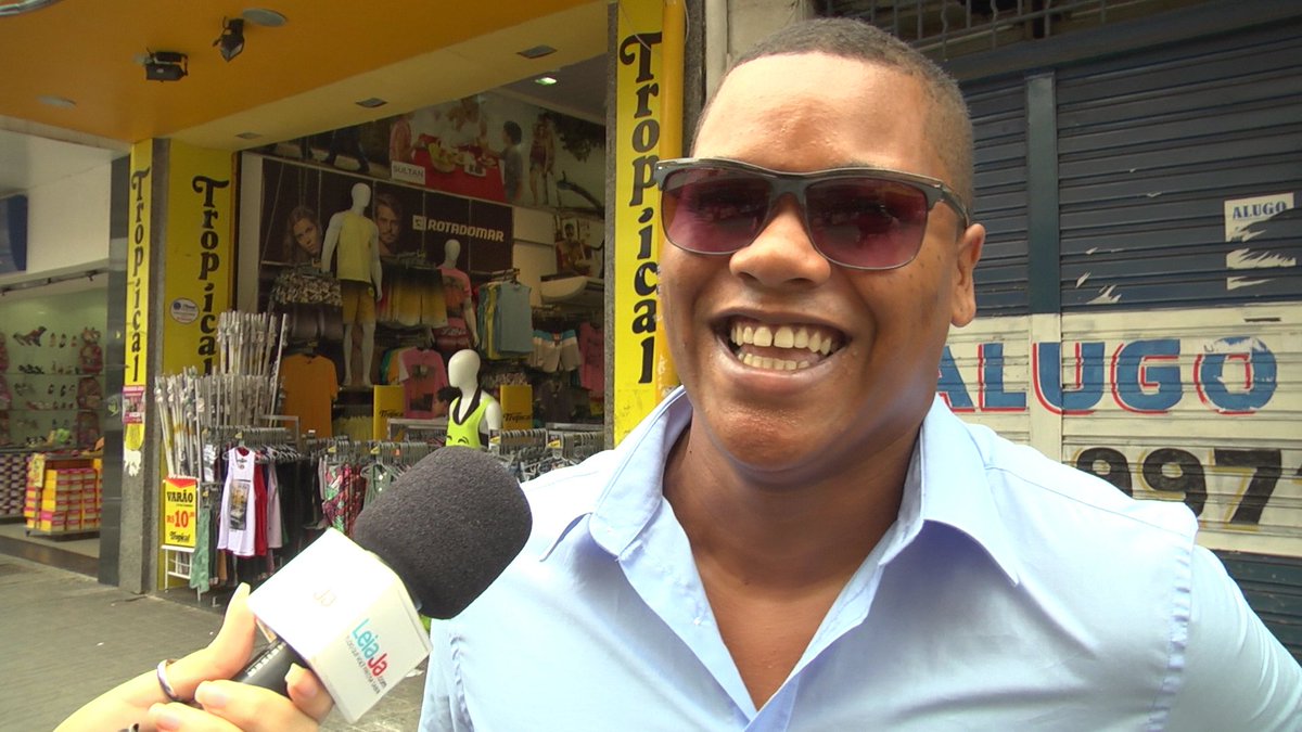 QUEM VAI LEVAR ESSA PARADA?
TORCEDORES DEBATEM FUTURO DO CLÁSSICO DE DOMINGO (28)

Assista: leiaja.me/4npmlc