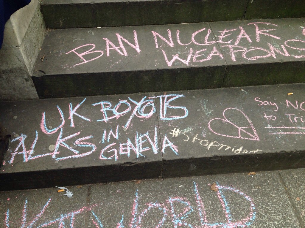 roslyncook's tweet photo. #Chalkstorm @CNDuk demo 2 #StopTrident & call 4 @nuclearban @ICAN_UK @80kvoices while UK boycotts UN talks in Geneva https://t.co/CSglrFDDjW