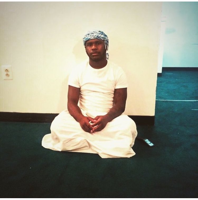 Duey_from16's tweet photo. Dam bro we jus wait for you to pull up on us ๐๐พ #KingTae #ripbrobro https://t.co/JropU23WCq