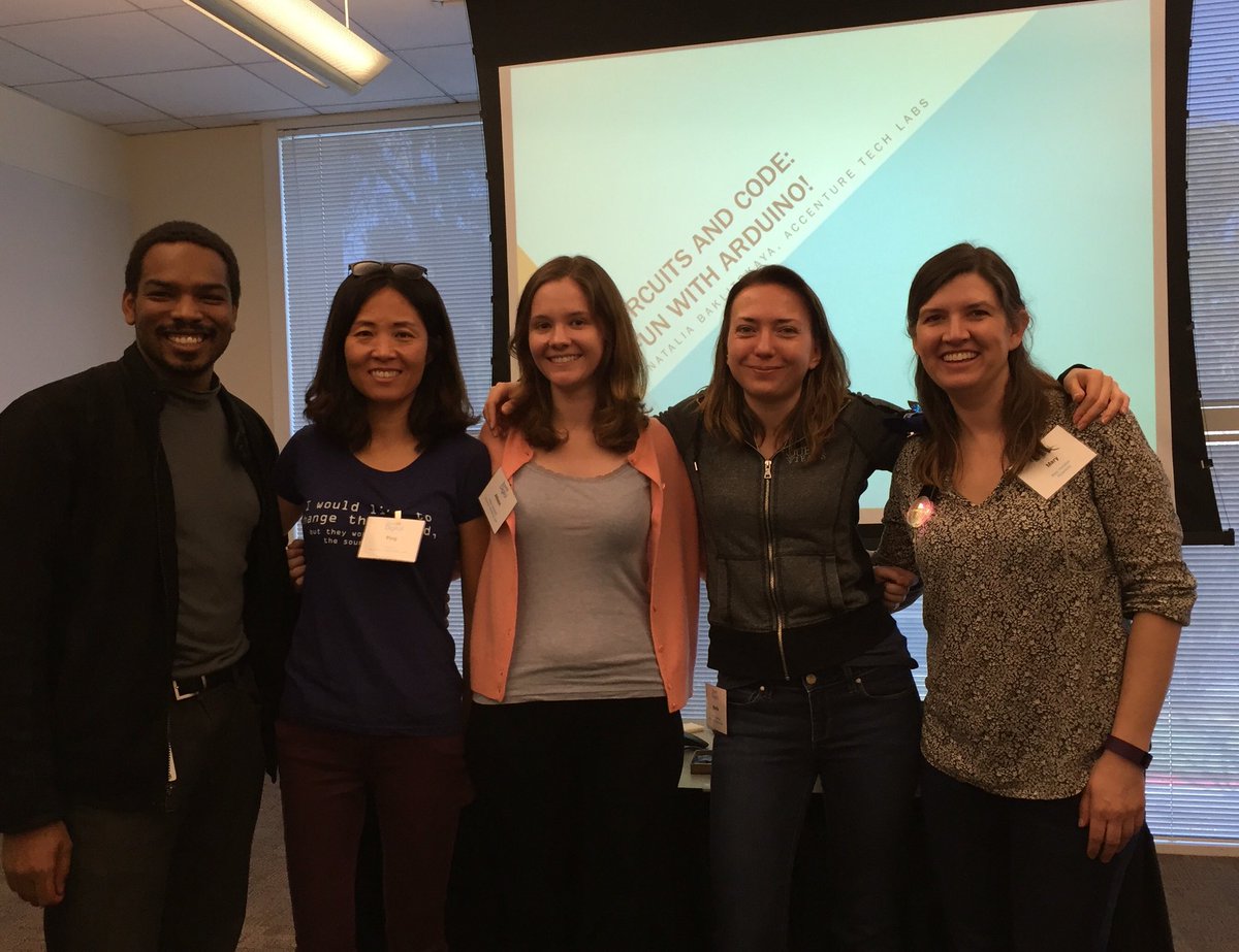 maryqcontrary's tweet photo. Proud of @accenturelabs team for sponsoring #dare2bdigital and teaching kids how to use Arduino #GPTWW #LabsMakers! https://t.co/fogYsY2jtG