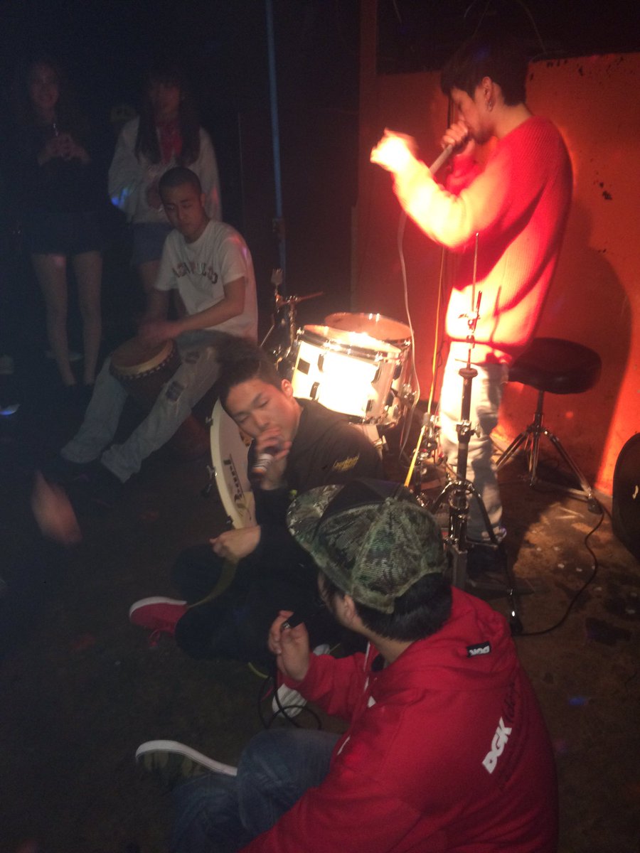 j_k_ryoca1993's tweet photo. #fambilly 一周年おめでとうございます🎉🎉お酒も入って良い音聴いて気持ちかった〜〜〜 https://t.co/3TSNKFF5kp