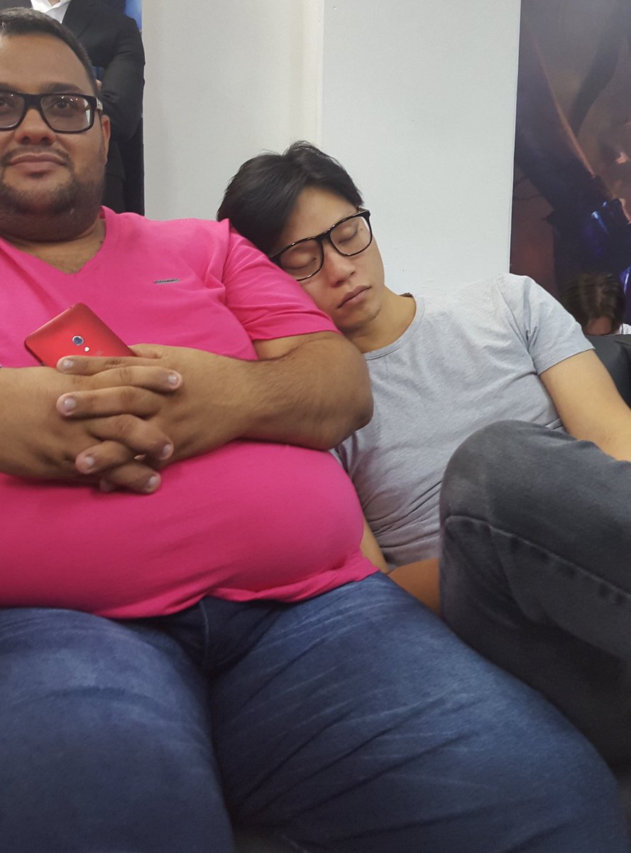 jukaahvargas's tweet image. #FOCONOFOCO @EduKkim