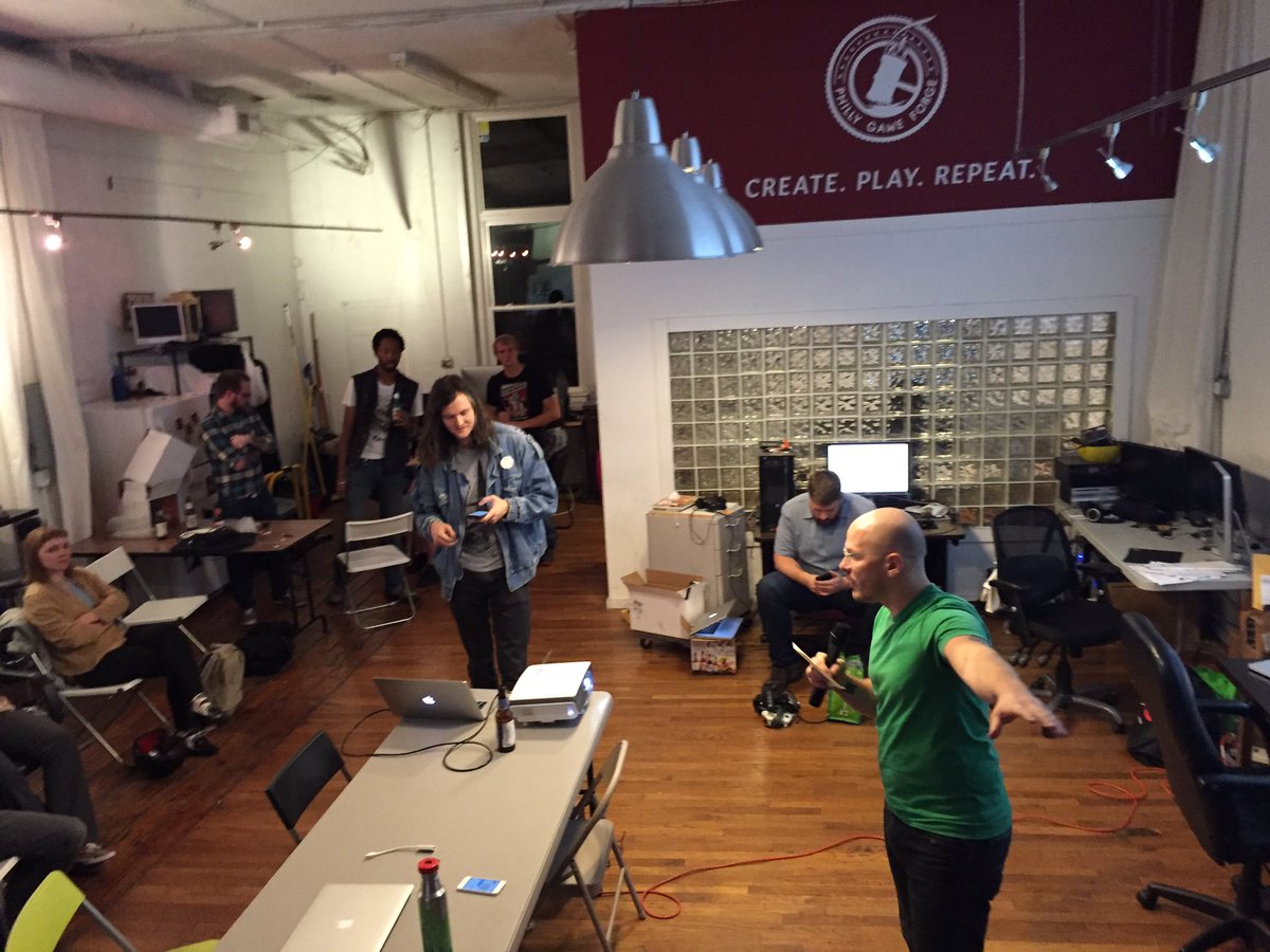 CocoaLoveConf's tweet image. #PhillyTip you around Old City on a Thursday night? Check out the local game dev scene @PhillyDevNight