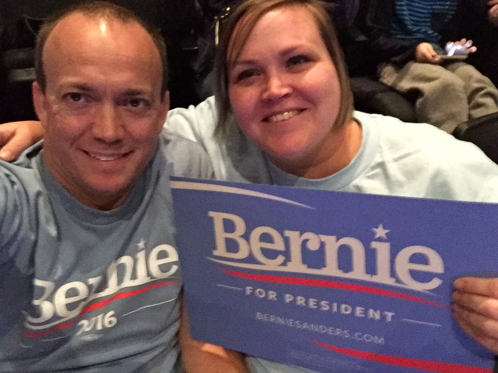 MomTeacherH's tweet photo. Were ready for Bernie! #FeelTheBern #DallasBern #NotMeUs https://t.co/TOHfJlvDGk