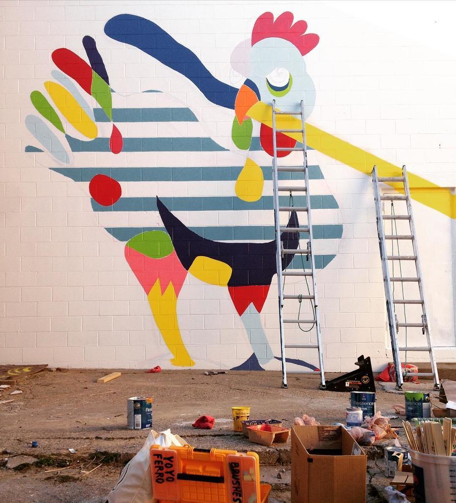 cincibeautiful's tweet photo. Day 1: progress on the @yoyoferro mural! Couldn't have asked for better weather! #sharingi… https://t.co/Rfff3vCnim https://t.co/SngQ35R1jL