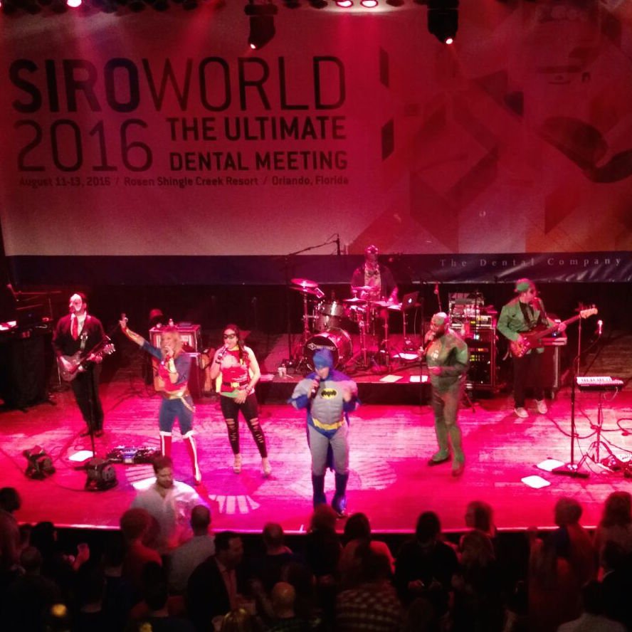 DryShieldDental's tweet photo. About last night... #superheroes #SiroWorld @SironaDental @HOBChicago #CDS16 https://t.co/6fThSr7lLM