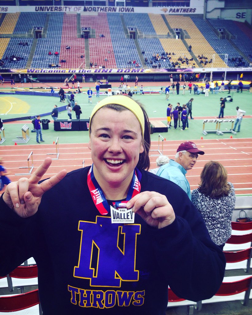 Jae_mii's tweet image. PR in the weight throw at MVC Championships 19.93! Broke the school record &amp;amp; got 2nd place! All smiles! #UNITF 💜💛