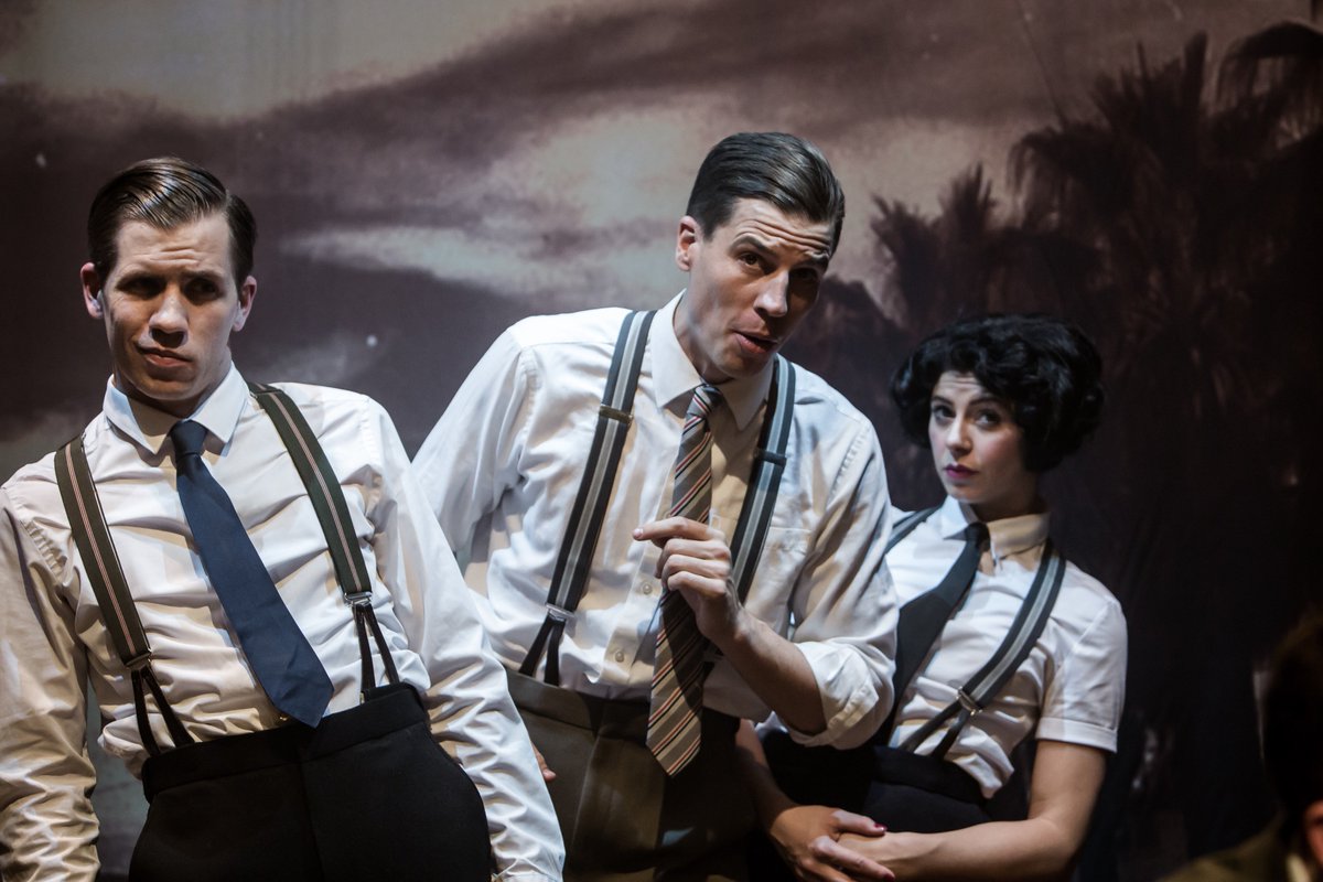 newdiorama's tweet image. Incredibly proud @rhumandclay &amp;amp; @Bethfli. HARDBOILED was fantastic. A totally wonderful, sell-out, blissful month.