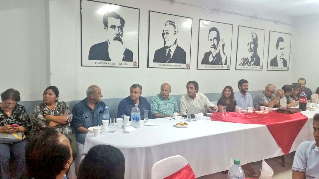 JujuyUCR's tweet photo. Los principales referentes de la #UCR de #Jujuy analizan la situación del partido y de la provincia. https://t.co/hCgbOh23ct