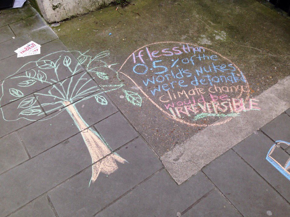 TELT_Glasgow's tweet photo. @roslyncook #Chalkstorm #StopTrident https://t.co/S5RAtwzJDz