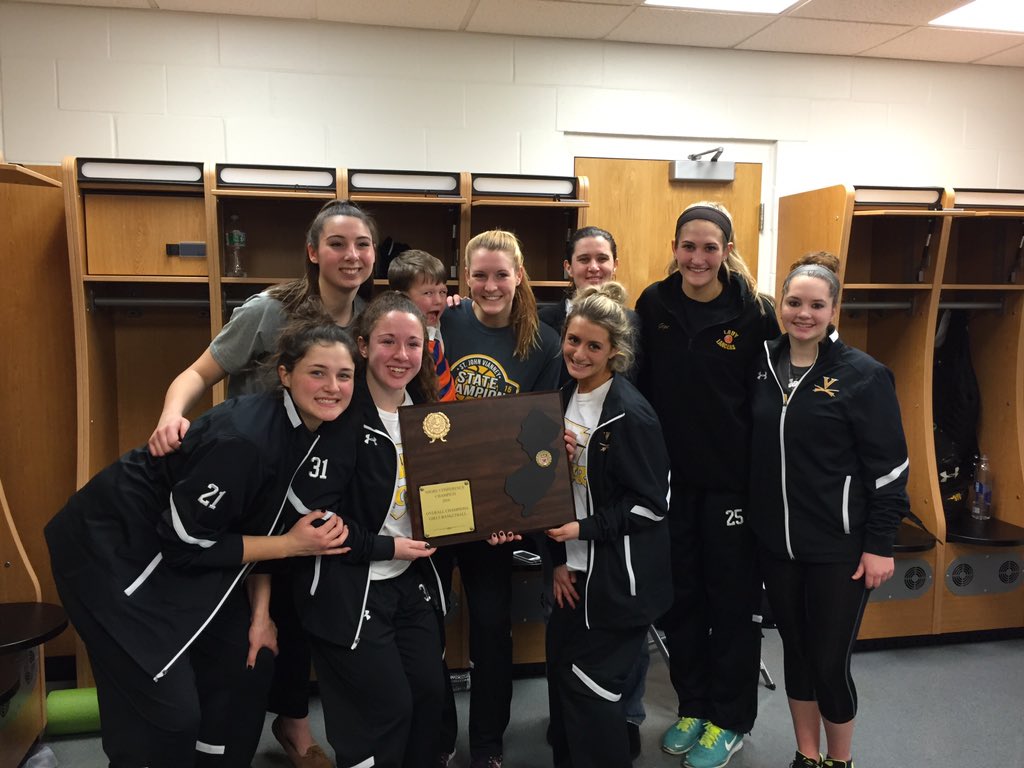 pero_zoe's tweet image. DREAMS CAME TRUE TONIGHT SHORE CONFERENCE CHAMPS 💛💯🔑🔥
