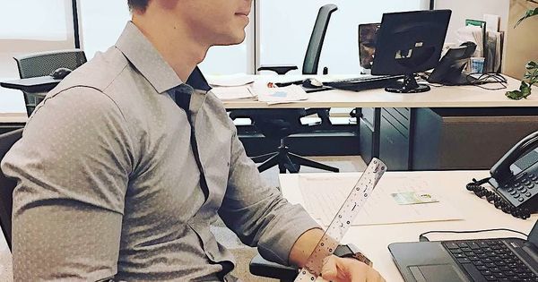 roofingchild's tweet photo. #Admirable Architecture : ##work #working #job #architecture #selfie #goodtime #InstaTags4β¦ https://t.co/fT3FnpNmRH https://t.co/5O2pI0derU