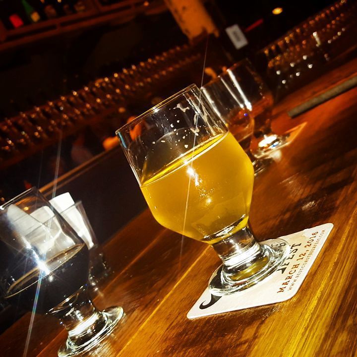 SeverinkaSol's tweet photo. #BeerFinesse #Beeritude #BeerIcons #BeerAmbiance #InstaBeer #Beeritude #Beerigami #BeerSty… https://t.co/A42E0D3tOk https://t.co/ovwsS0KTcO
