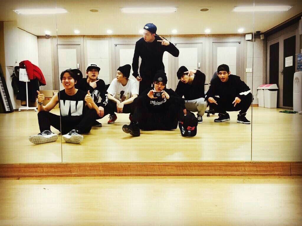 btsbeans_0612's tweet photo. BTS垢作りました👯💗
01lineテテペン
ARMY達と繋がりたい🌎♻️

#BTS好きな人と猛烈に絡みたくて仕方がないのでBTS好きな人がRTしてくれたらフォローしますのでこれを見たBTS好きな人は是非RT拡散してください https://t.co/sivNVaNCe4