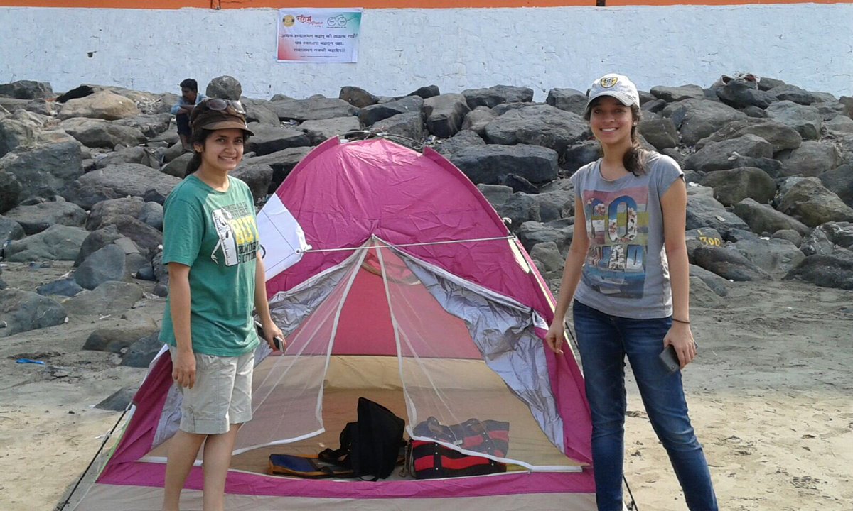 neenakulkarni's tweet photo. #CleanMahimBeach drive 4! Hard and regular work has paid off! https://t.co/xukfomZujs