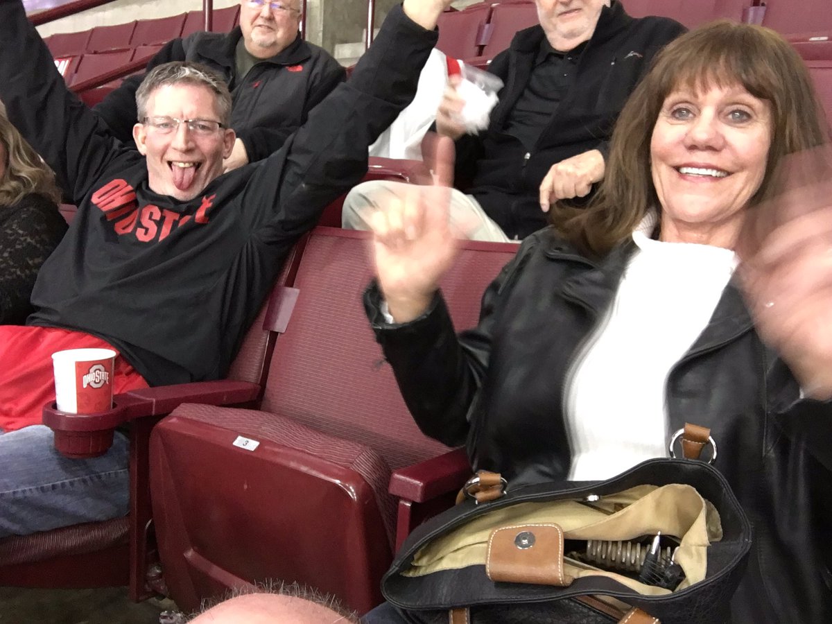 mogwart's tweet photo. #gobucks  A. Friend Plumbing https://t.co/1tk2u4hjYT