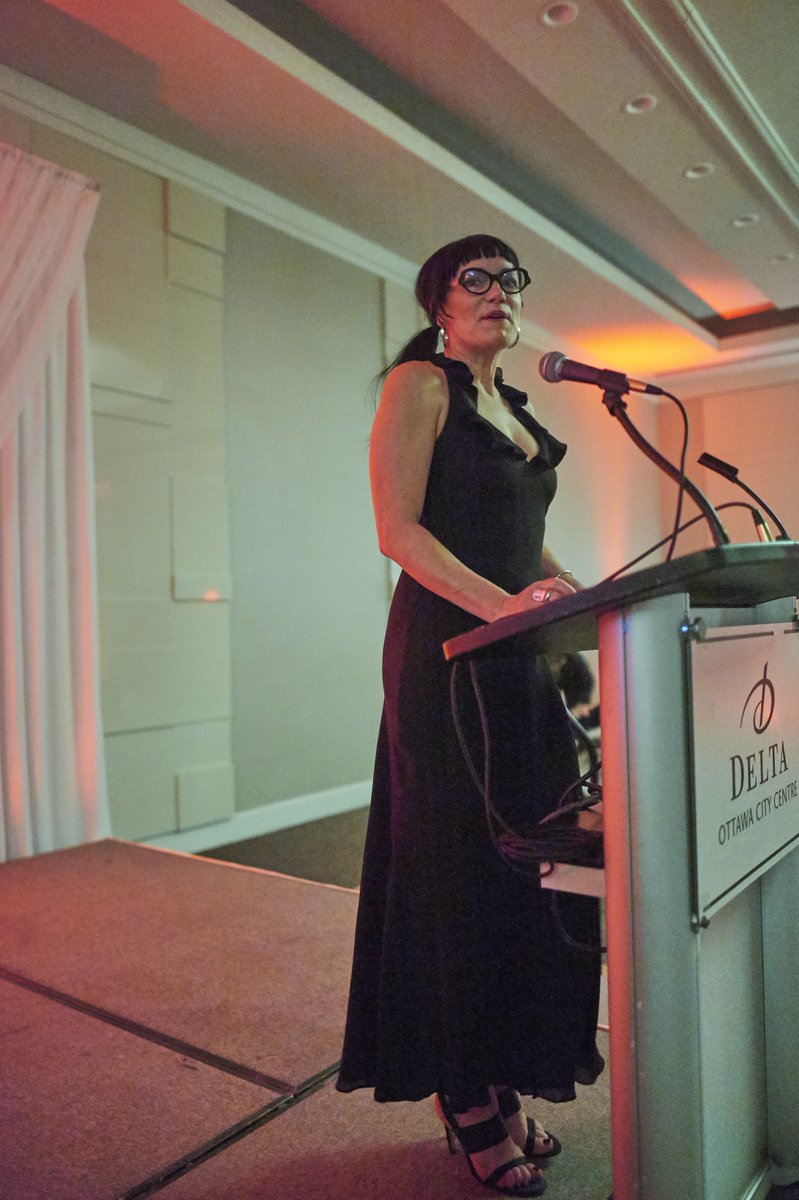 kanoehead's tweet photo. thanks @kerrypither for #payingitforward with @welcome_box at their #welcomegala to aid #syrianrefugees in #ottawa https://t.co/QsgCBduYMo