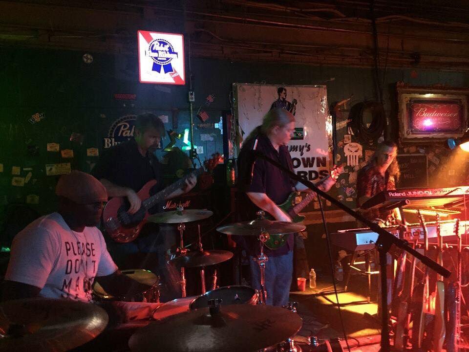 Midtown Billiards tweet media