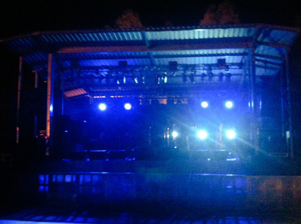 LaVela_Oficial's tweet photo. Todo está listo! A la 1:30 empieza el show en Café del Bosque! Acá nos vemos!! #EraseTour #LaVelaEnUruguay https://t.co/W9uJ6R8KVH