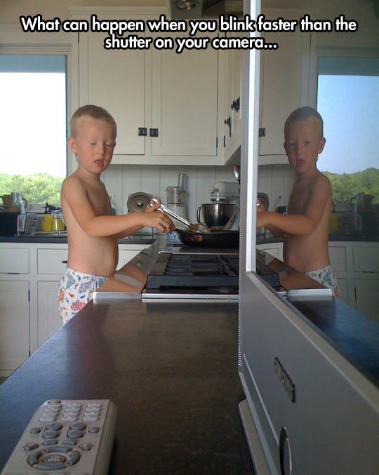 AllCoolThings's tweet photo. #Fast #FasterThanLightSpeed #PerfectTiming #WhenYouSeeIt #WTF #AllCoolThings https://t.co/F9V5egamER